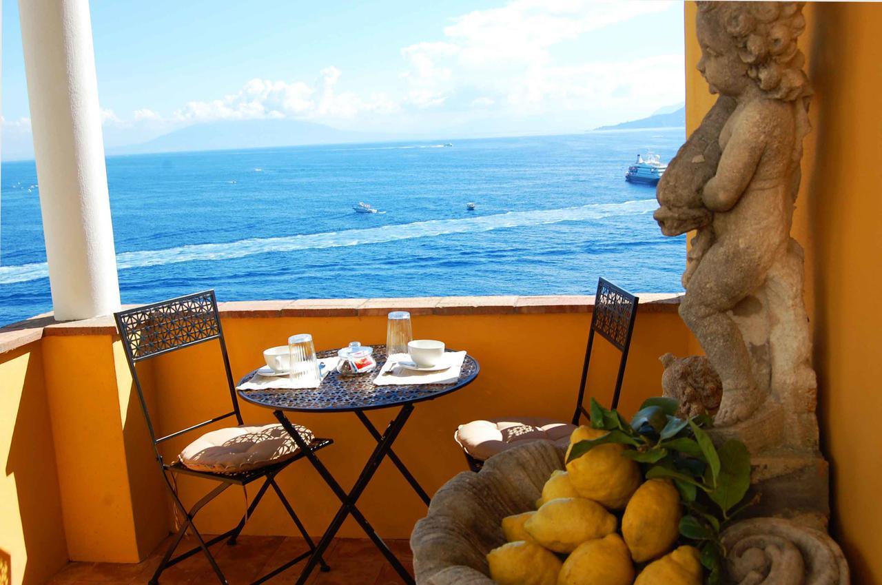 La Terrazza Sul Mare Bed & Breakfast Capri Bagian luar foto
