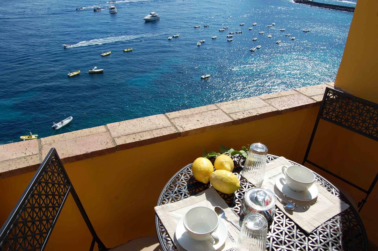 La Terrazza Sul Mare Bed & Breakfast Capri Bagian luar foto