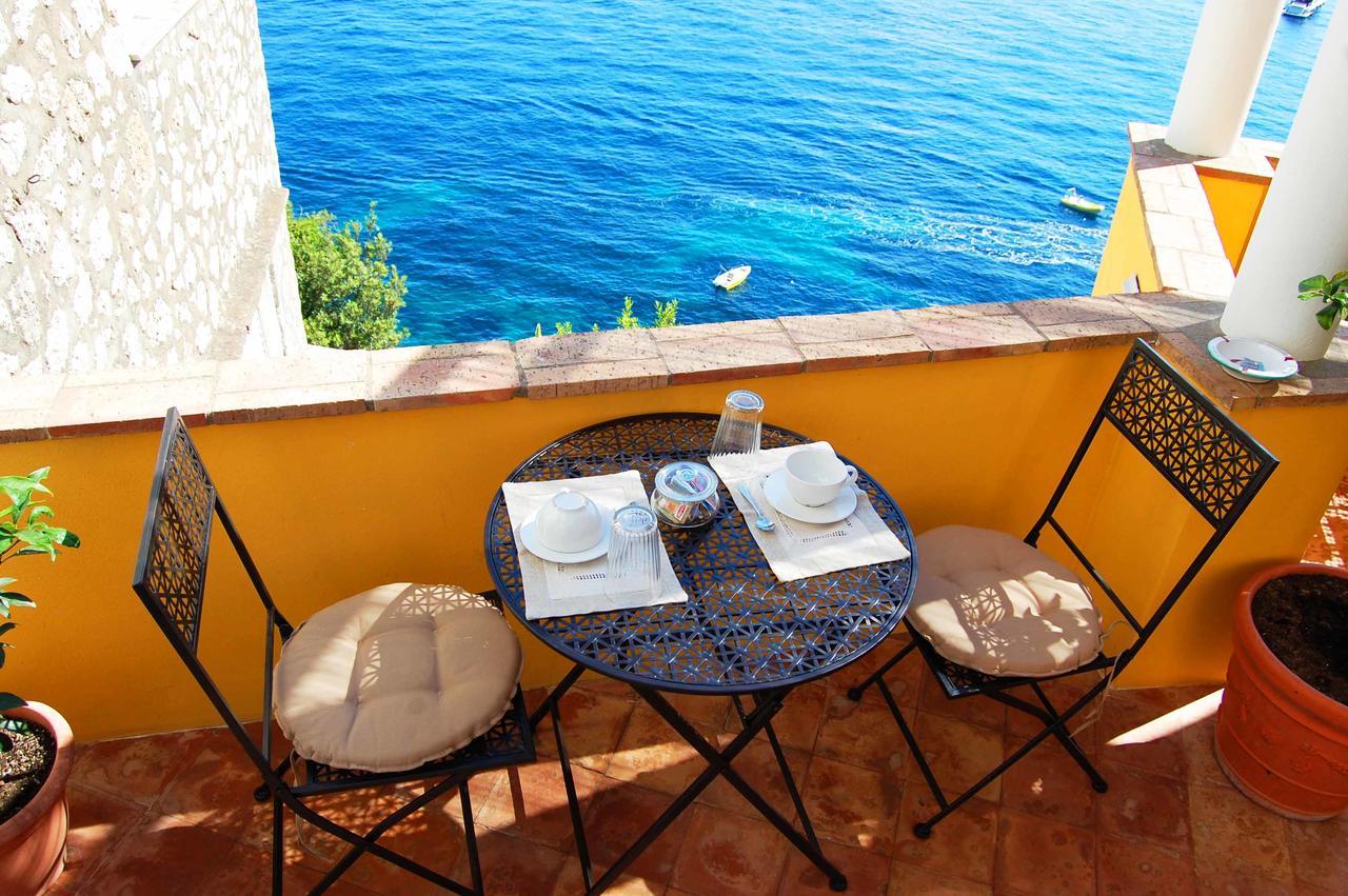 La Terrazza Sul Mare Bed & Breakfast Capri Bagian luar foto