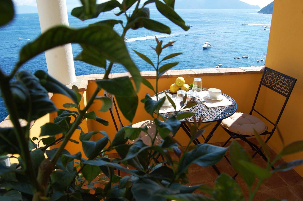 La Terrazza Sul Mare Bed & Breakfast Capri Bagian luar foto
