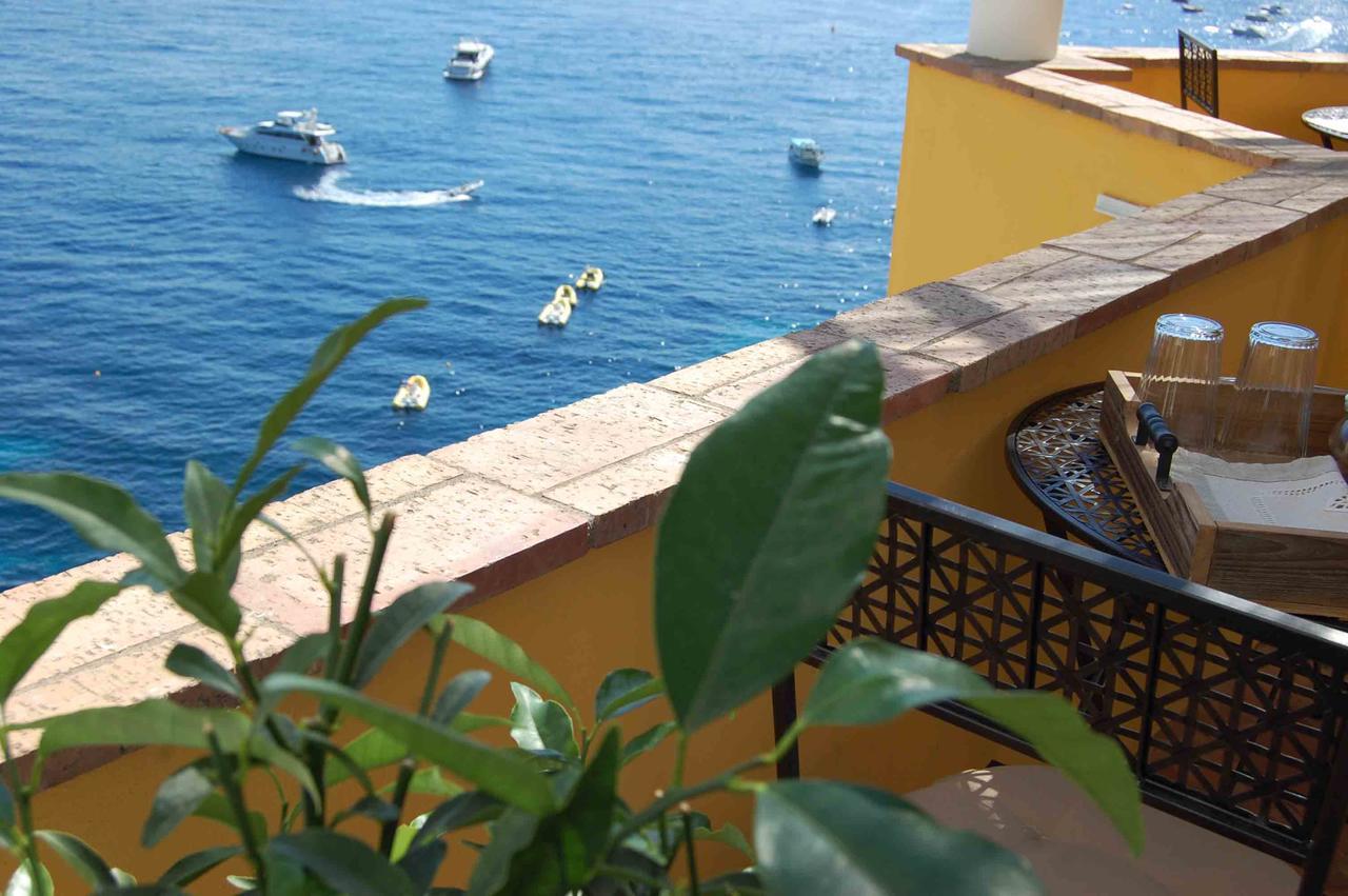La Terrazza Sul Mare Bed & Breakfast Capri Bagian luar foto
