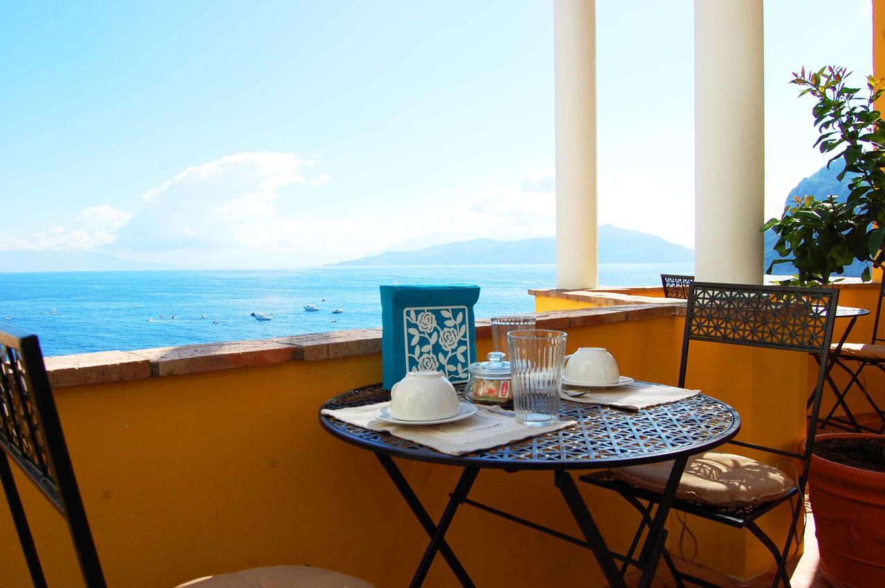 La Terrazza Sul Mare Bed & Breakfast Capri Bagian luar foto