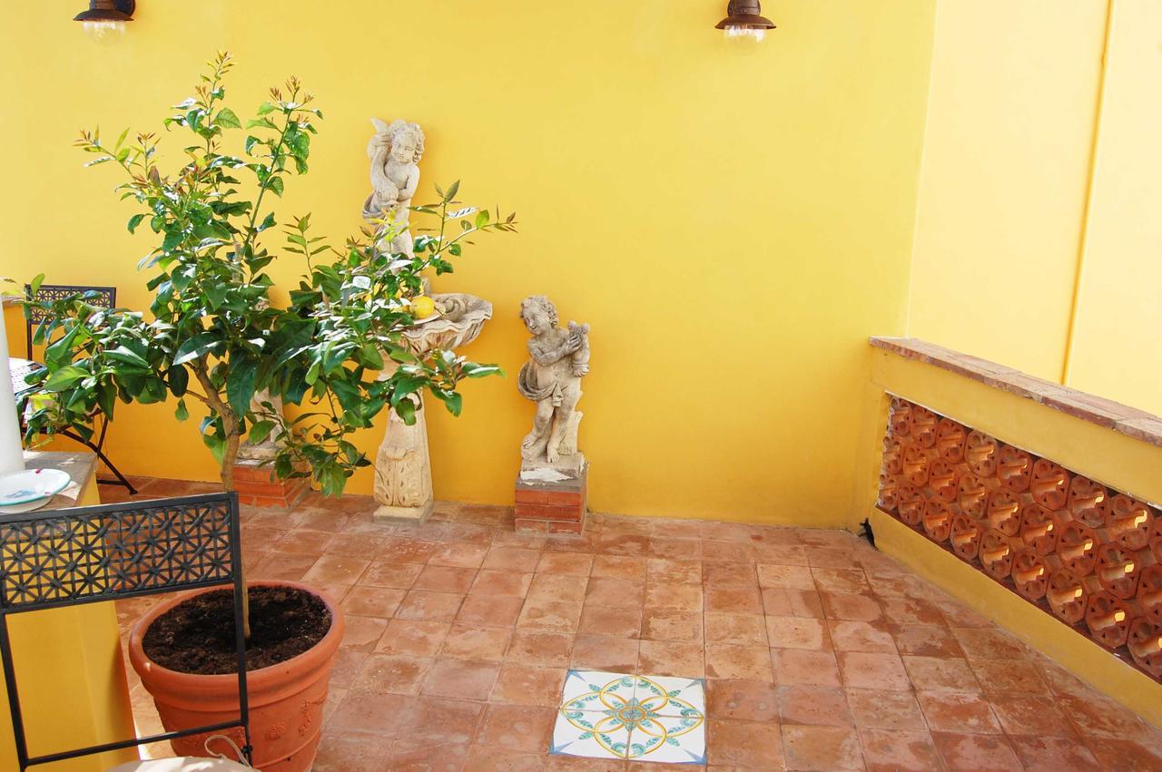 La Terrazza Sul Mare Bed & Breakfast Capri Bagian luar foto